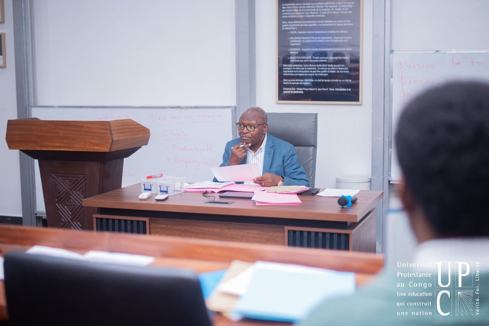 Réunion du Conseil scientifique de la FASE UPC sous la présidence du Professeur François Kabuya Kalala, Direct